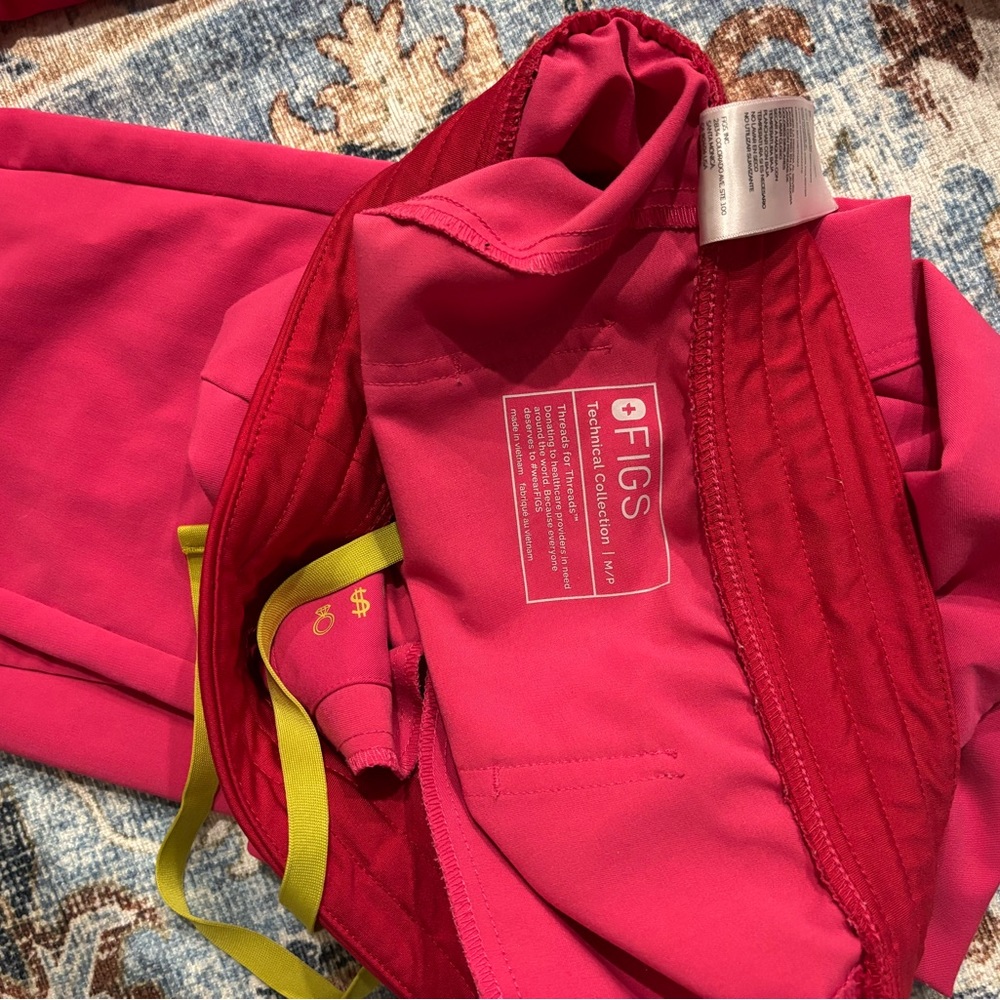 Figs Scrub Set Women’s - Picture 3 of 3